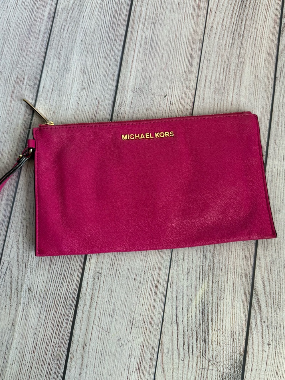Michael KORS Hot Pink Leather Wristlet Bag